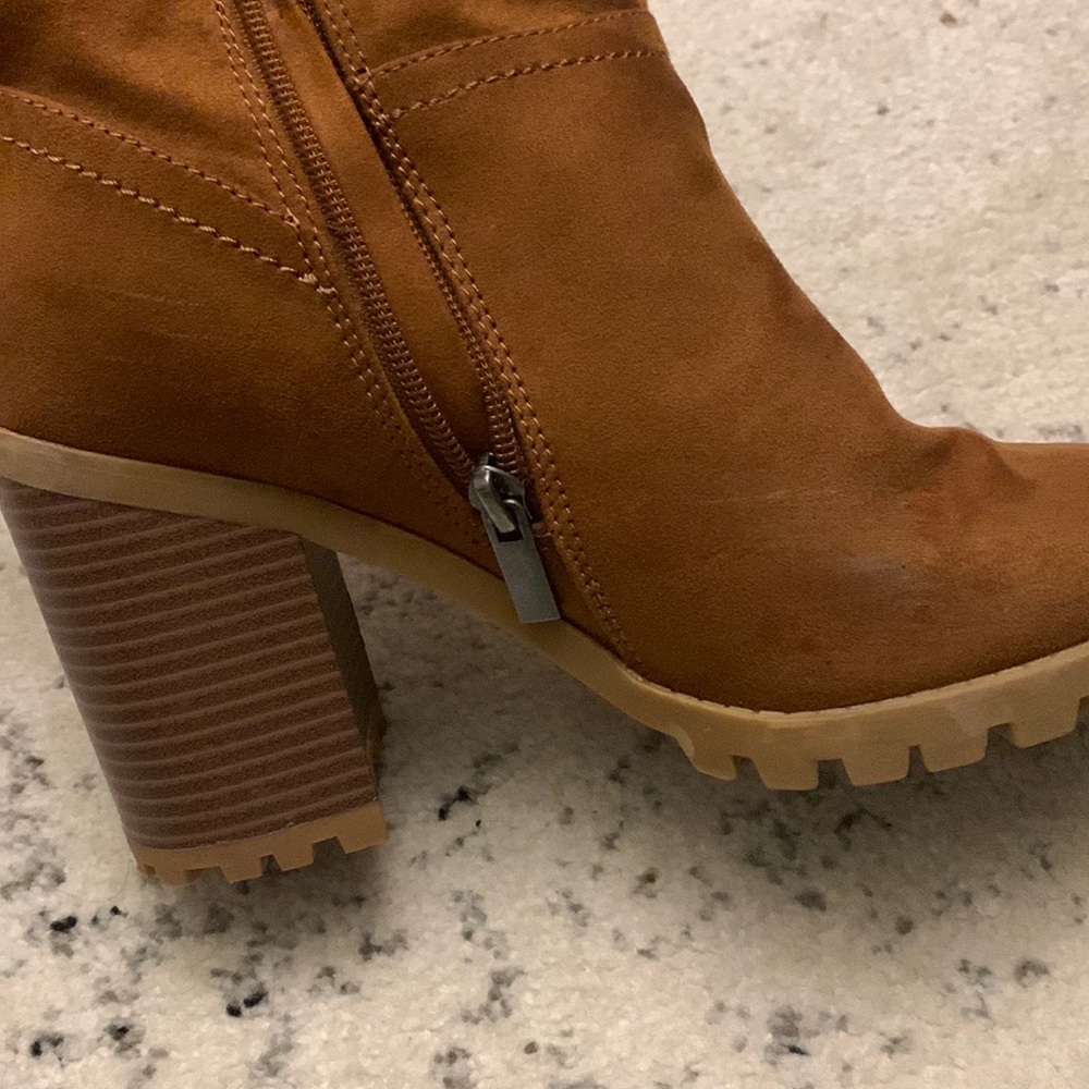 Booties - Picture 3 of 6